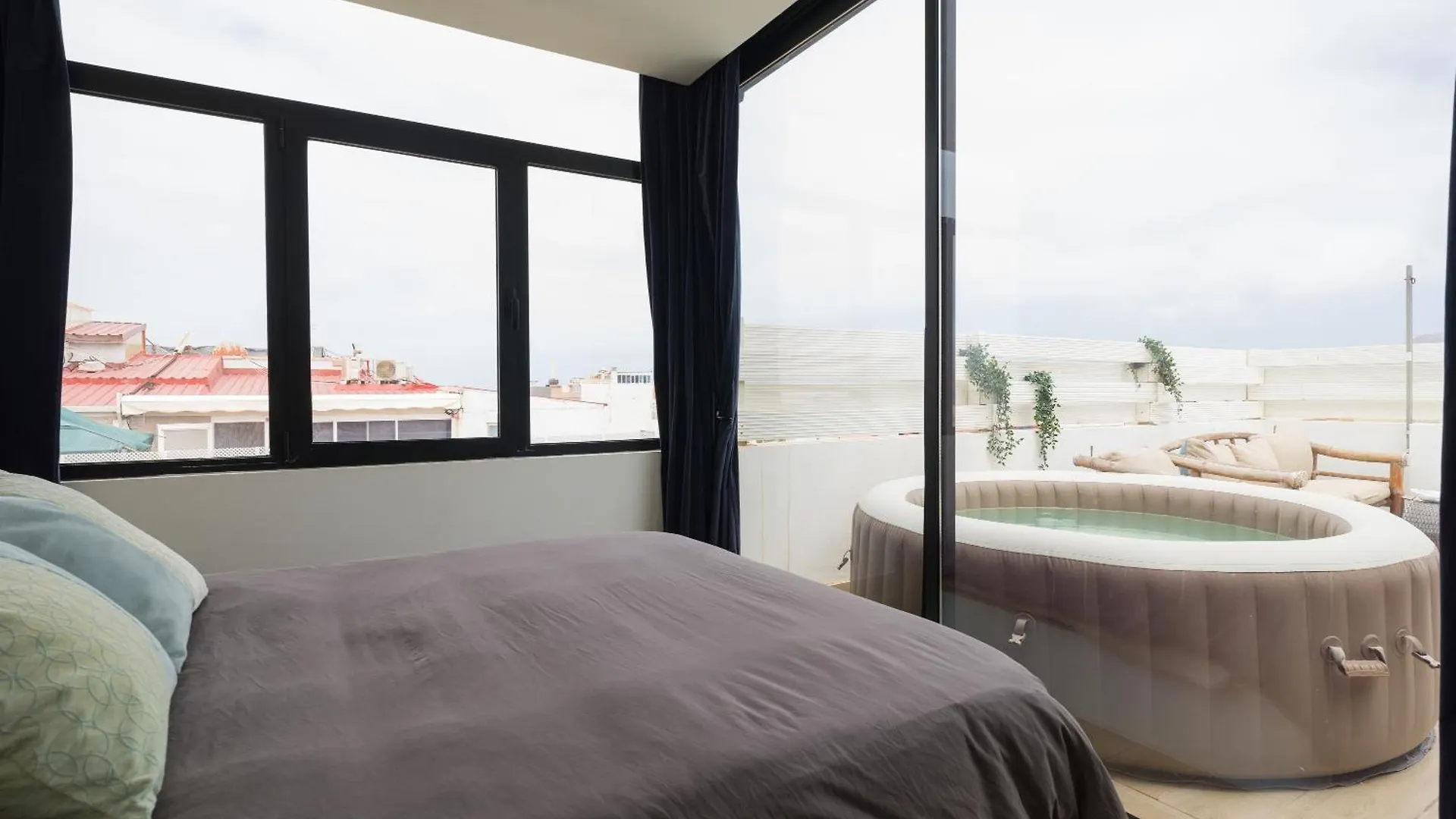 Apartment Las Palmas Beach Penthouse Spa